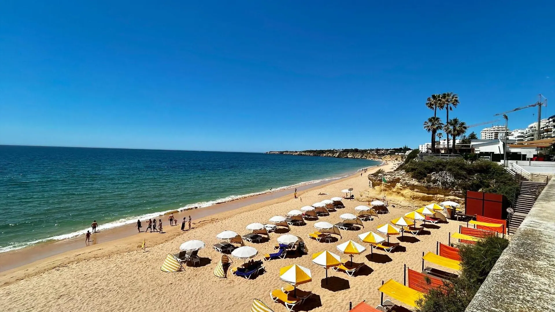 Apartamento Vista Mar A Menos De 50M Da Praia. Armação de Pêra 0*,  Portugal