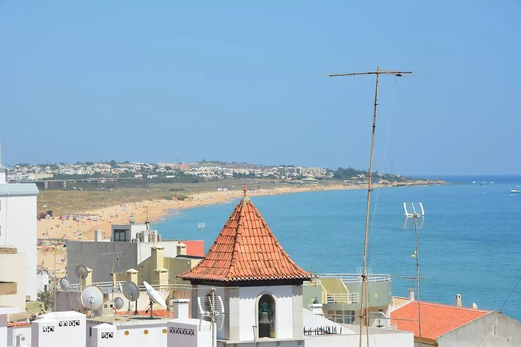Apartment Apartamento Vista Mar A Menos De 50M Da Praia. Armacao de Pera